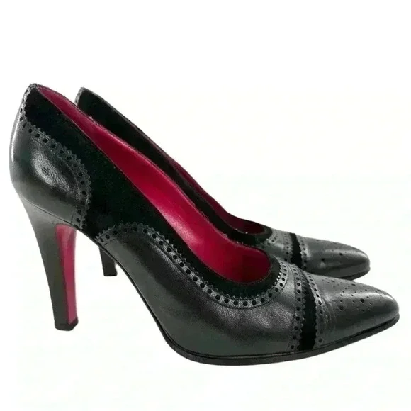 Emanuel Ungaro heels size 8.5 black Italian leather suede cap toe brogue career